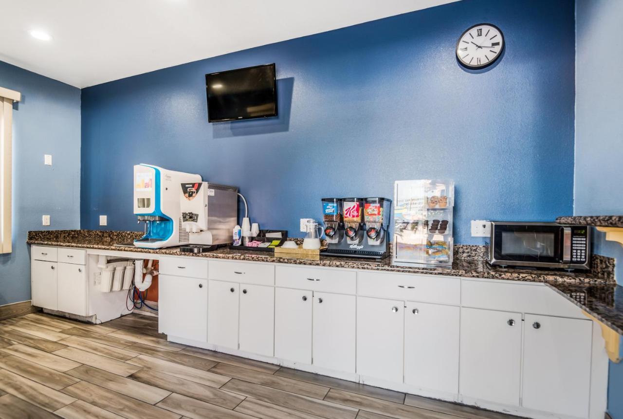 Scottish Inns & Suites Iah Airport-Beltway 8 Aldine Zewnętrze zdjęcie