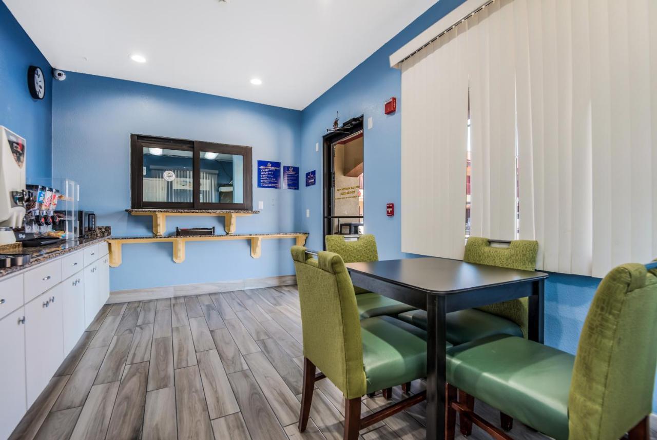 Scottish Inns & Suites Iah Airport-Beltway 8 Aldine Zewnętrze zdjęcie